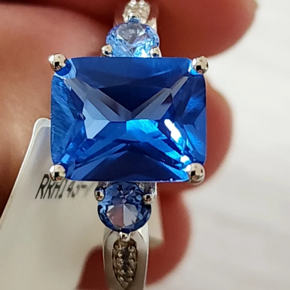 NWT 3.90CT LAB CREATED BLUE SPINEL WITH .04CTW WHITE ZIRCON RHODIUM‎ OVER SS